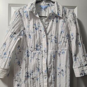 Mid-Sleeve Women's Top